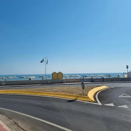 アパート Bilocale Le Vele Fronte Mare